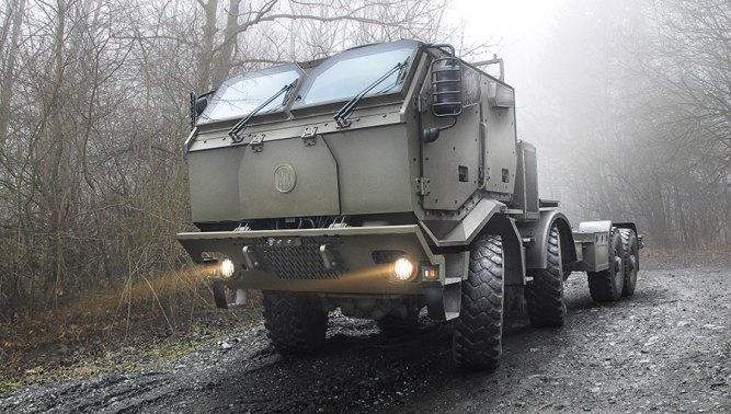 http://defence-blog.com/wp-content/uploads/2016/06/tatra_eurosatory_2016_01_t815-7t3rd1_8x8_chassis_armoured_long_cab.jpg