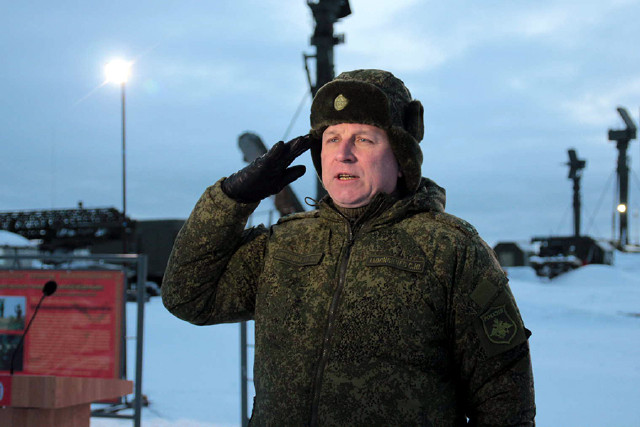 Russians deploy S-400 missile regiment in the Arctic 6