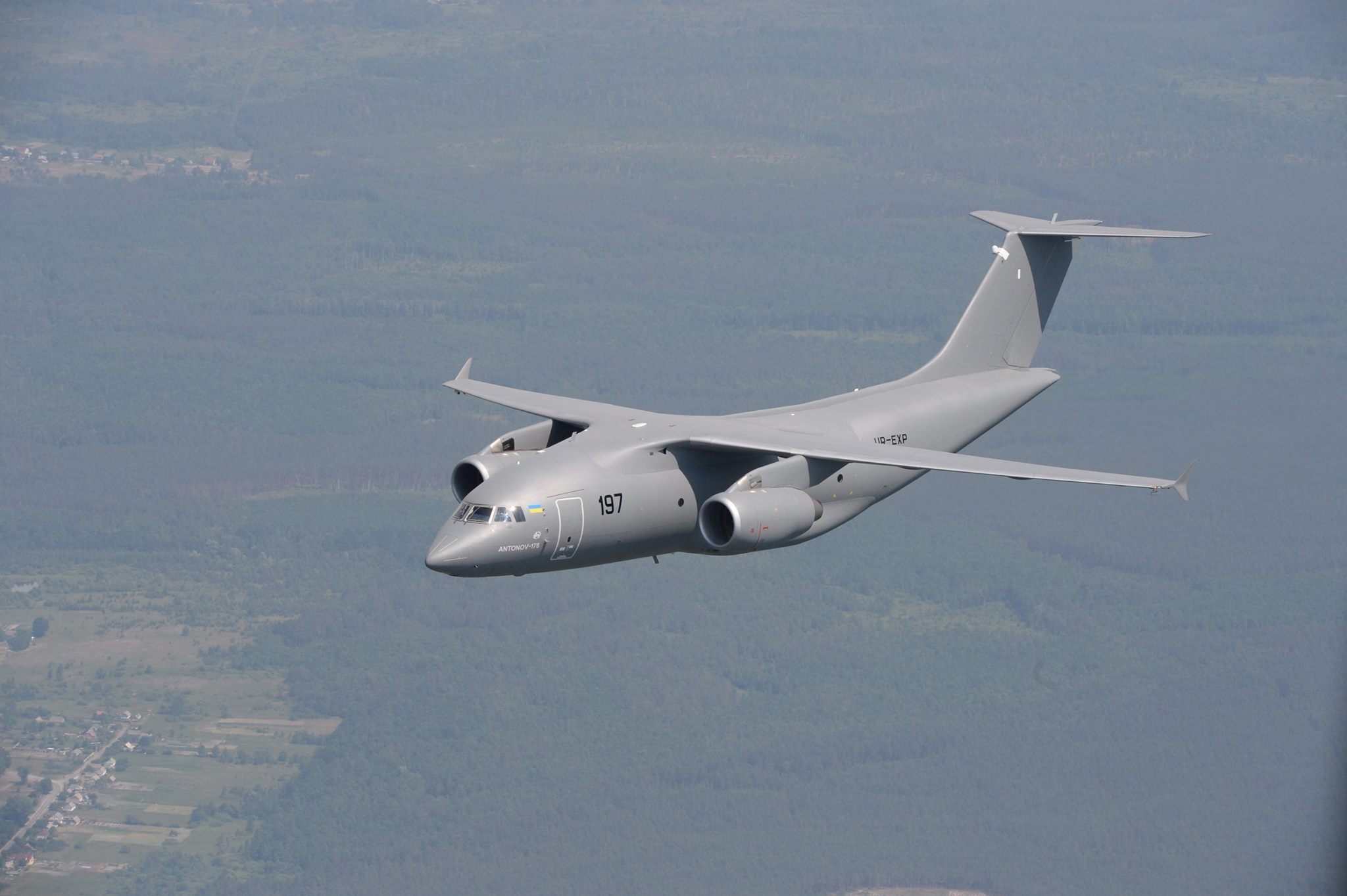 Antonov An 178 Clears Loading Trials With Three Hmmwv M1097a2