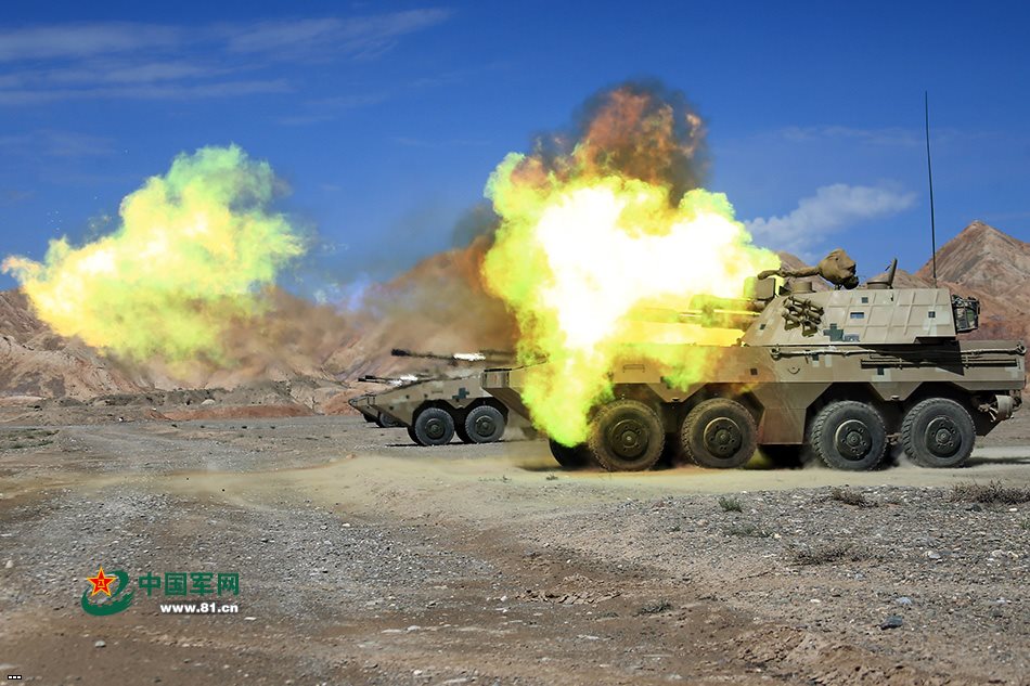 PLL-09 122-mm self-propelled howitzer system. Photo by 81.cn/ Wang Ning