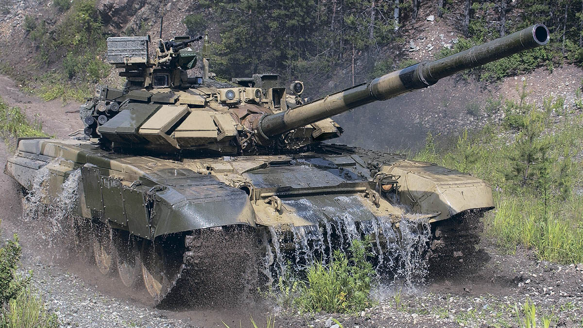 トップス Tav Tank 21af27e018b67d1de828140d97b810