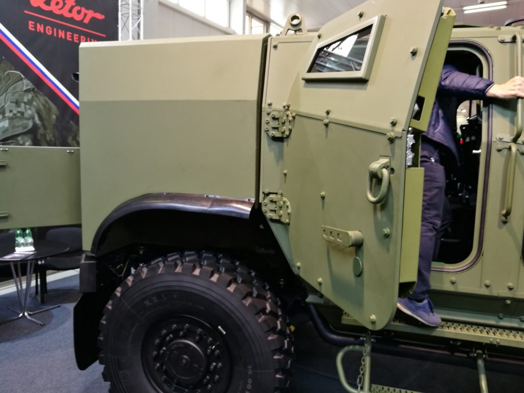 Taktické obranné vozidlo 4x4 Gerlach - Nosnosť 1,5 tony, balistická ochrana + rychlosti 110 km/h!