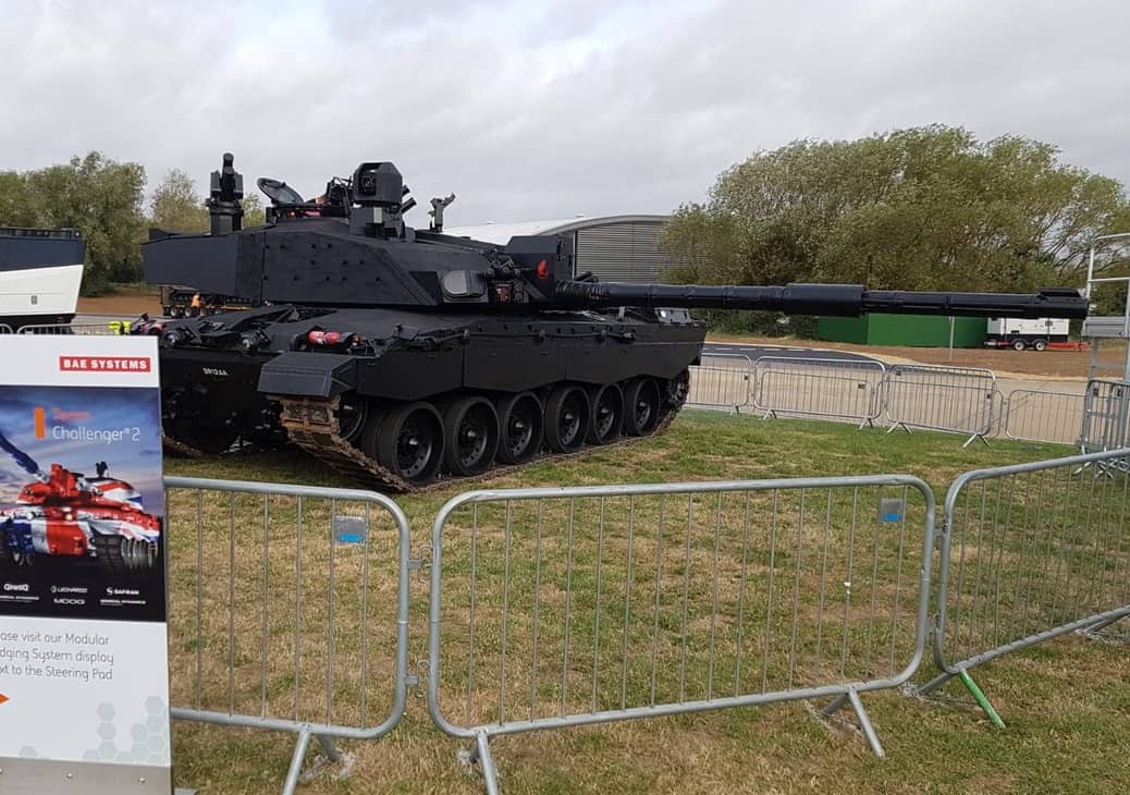 Black Night Challenger 2 upgrade main battle tank MBT modernization program  BAE System for UK MoD 