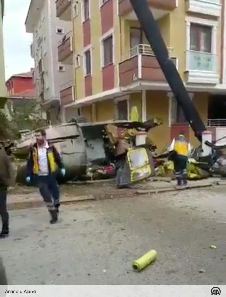 turkish uh 1 military helicopter crashes in a residential area of istanbul