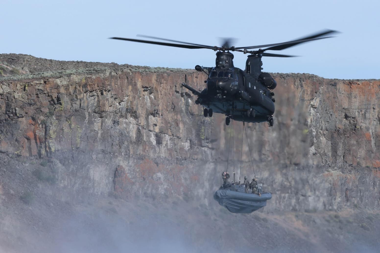 U.S. Special Operations Command orders additional MH-47G Chinook helicopters