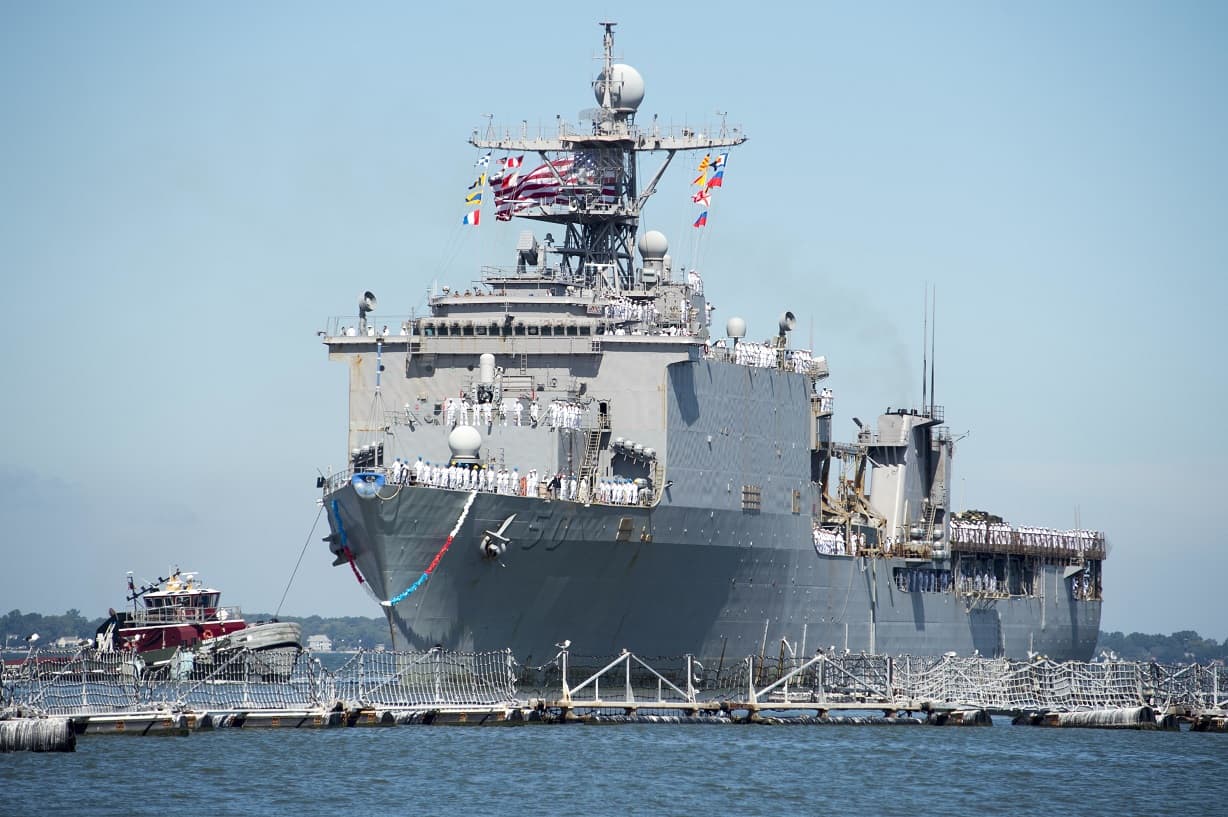 Amphibious dock landing ship USS Carter Hall demonstrated its emergency