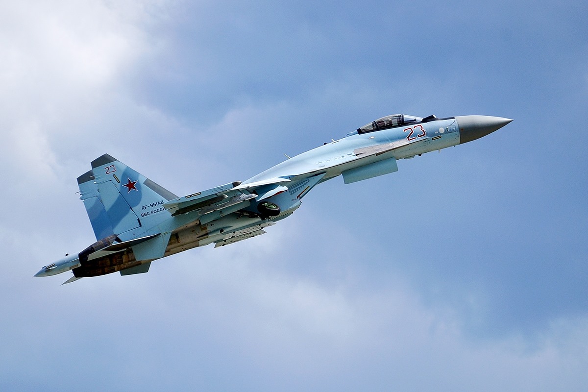 Russian Su-35 fighter intercept U.S. Navy P-8A aircraft over Syria coast