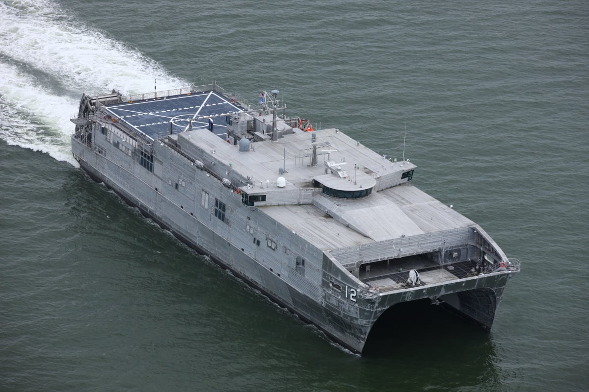 U.S. Navy new Expeditionary Fast Transport ship completes acceptance trials