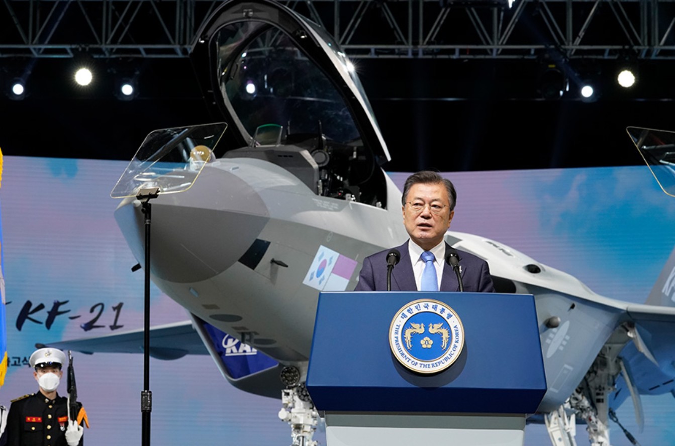 <em>President Moon Jae In speaks at the KF-21 unveiling (KAI)</em>