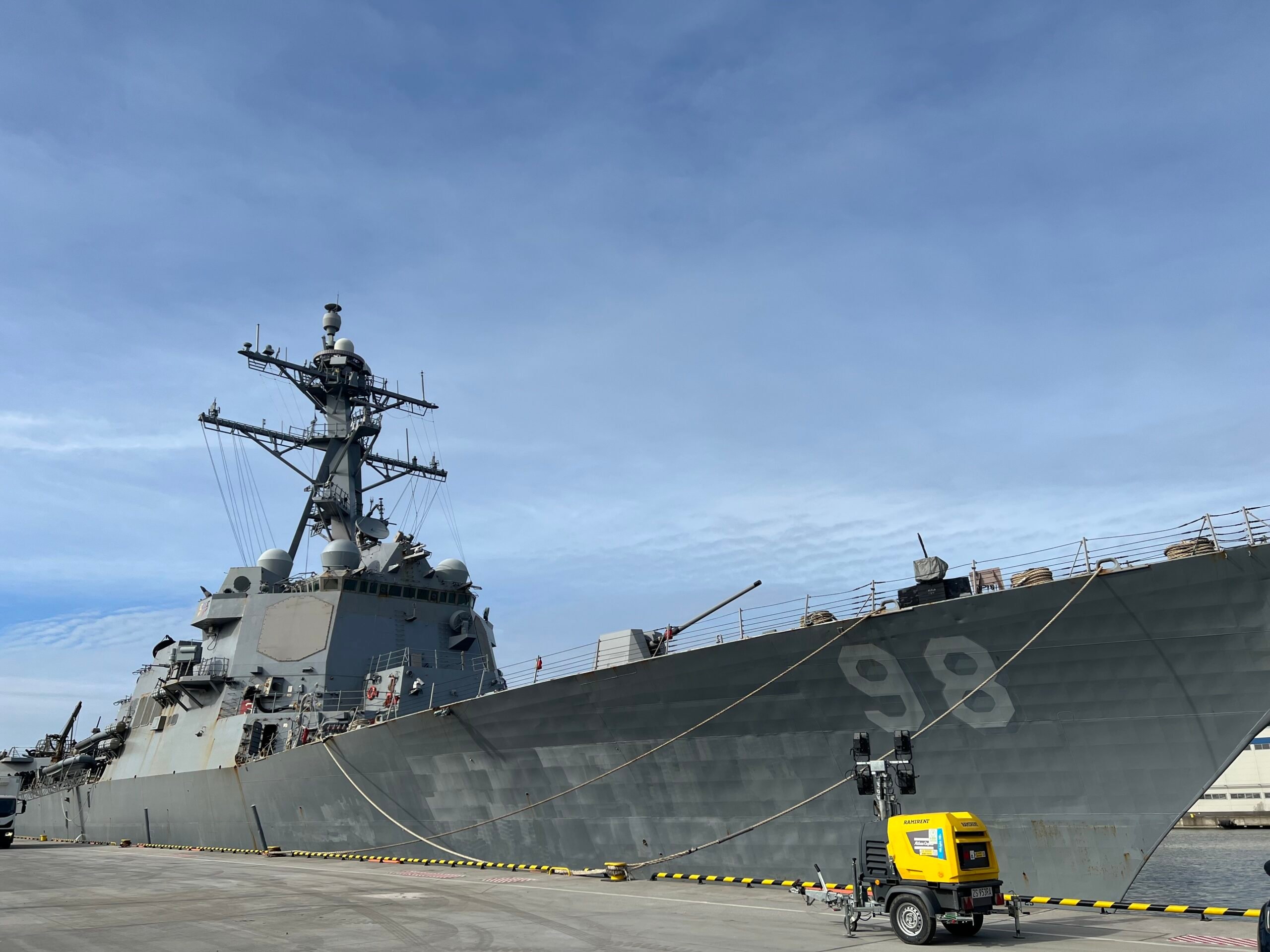 US Navy guided missile Poland arrives in destroyer