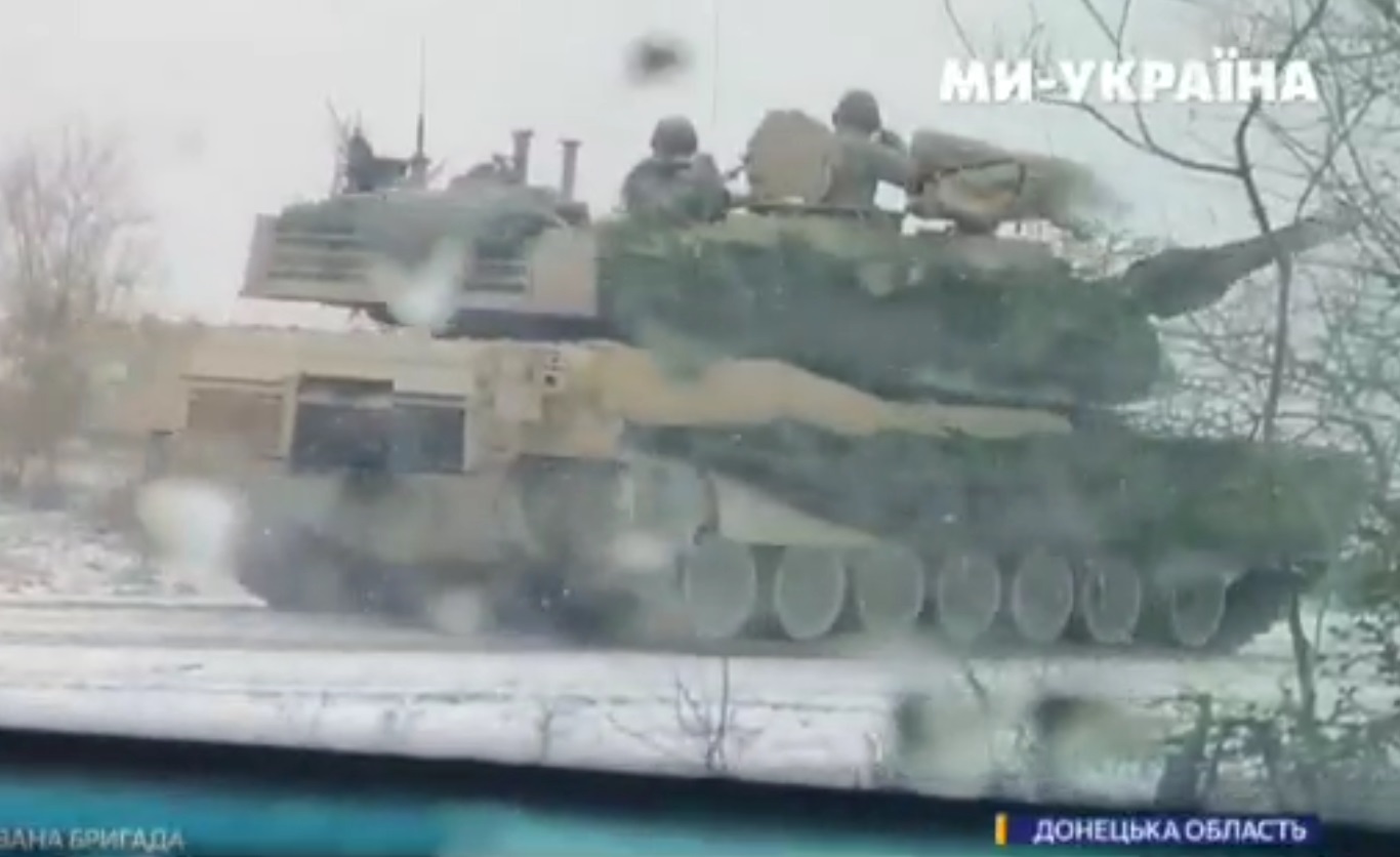 Ukraine deploys Abrams tanks to frontline - CNEWS18