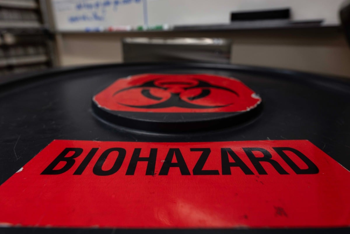 The Pentagon Biomanufacturing Bet and the Cold War for Living Materials